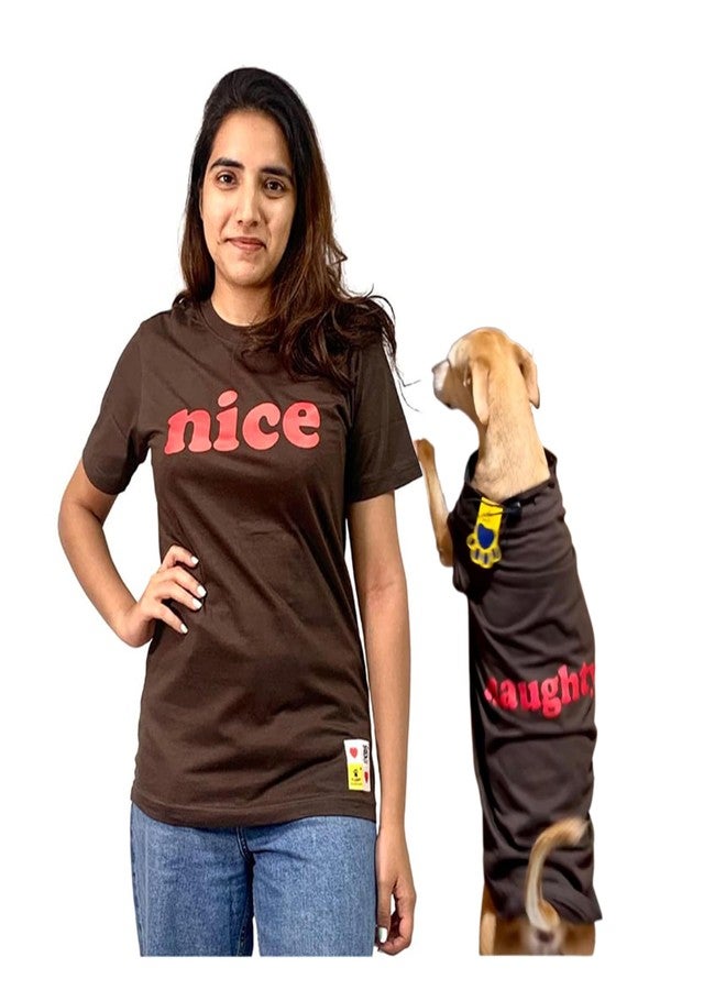 A+a Pets تيشيرت فاخر مطبوع عليه رسومات من A+a Pets، مناسب للبشر (للجنسين) "لطيف" وللحيوانات الأليفة (كلاب وقطط) "مشاغب" | أزياء بأكمام نصفية ورقبة دائرية | قطن (للبشر - XS، للحيوانات الأليفة - 6XL، بني H وبني P) - Image 1